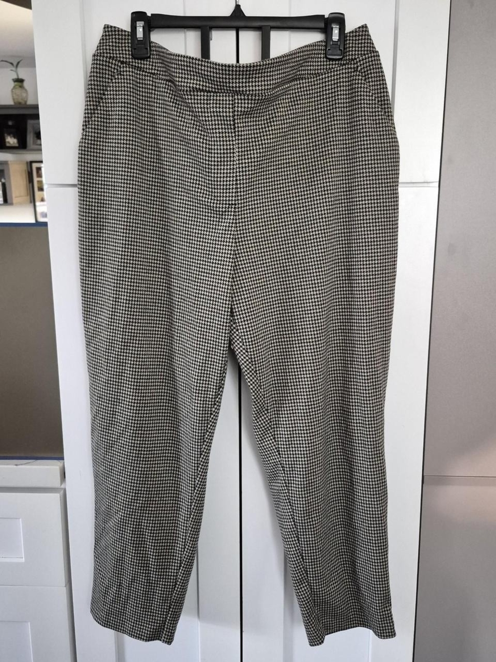 Nine West Black and White Houndstooth Straight-Leg Trousers